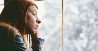 Die Winterdepression: Wenn das Licht fehlt - Unterschied zur klassischen Depression und was hilft | apomio Gesundheitsblog