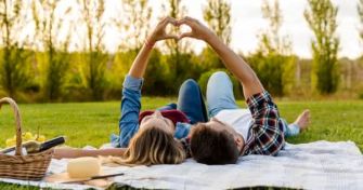 Die 5 Phasen der Beziehung – Von der Verliebtheit zur Liebe