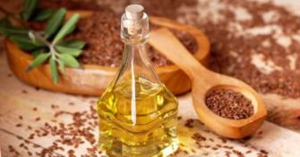 Leinöl: ein besonders gesundes Geschenk der Natur | apomio Gesundheitsblog