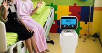 Roboter im Gesundheitswesen: die besseren Fachkräfte? | apomio Gesundheitsblog