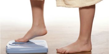 Magersucht: Ab wann wird das Abnehmen zur Krankheit? | apomio Gesundheitsblog