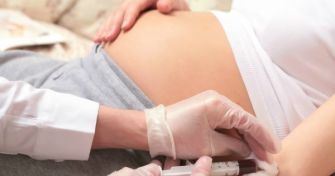 Komplikation während der Schwangerschaft: Die Rhesusunverträglichkeit | apomio Gesundheitsblog