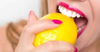 Hilfe und Ursachen: Wenn Lebensmittel an den Zähnen schmerzen | apomio Gesundheitsblog