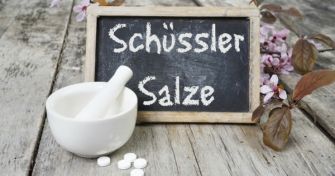Schüßler-Salze: Was können sie wirklich? | apomio Gesundheitsblog