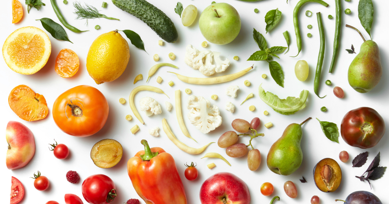 Gesunde Ernährung - Ein großer Überblick über verschiedene Lebensmittel | apomio Gesundheitsblog
