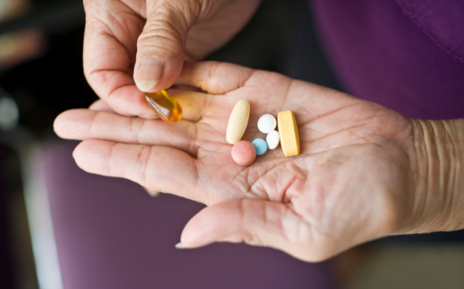 Kauf von Medikamenten: So lässt sich im Ausland Geld dabei sparen | apomio Gesundheitsblog 