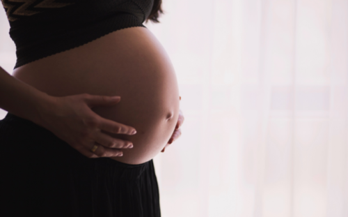 Stress in der Schwangerschaft vermeiden - apomio.de