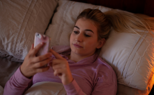Verbannen Sie das Handy aus dem Bett - apomio Gesundheitsblog