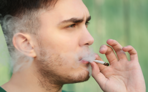 Rauchen kann zu erektiler Dysfunktion führen - apomio.de Gesundheitsblog